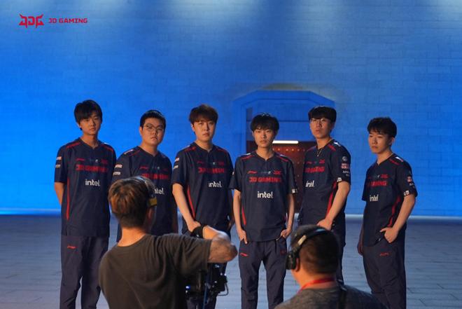 便是这样一 便是这样一