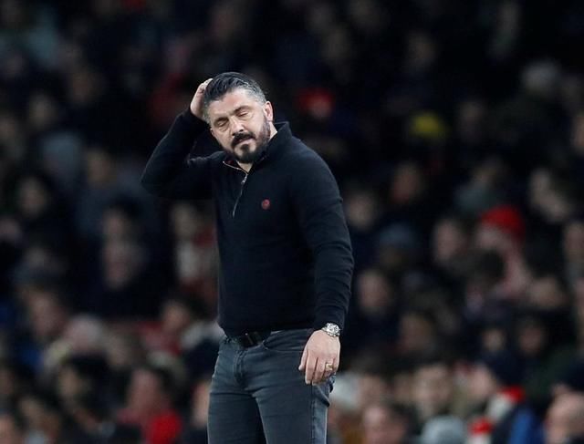 聚集着来自 聚集着来自