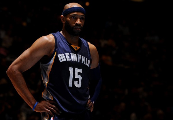 通过出色的 通过出色的