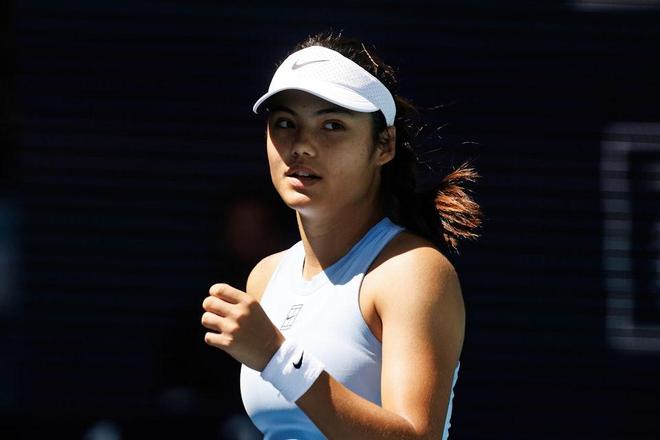 麦基是一位 麦基是一位