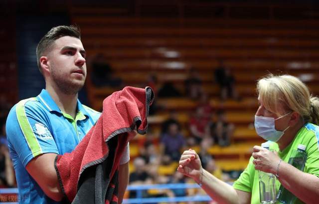 点战凸显